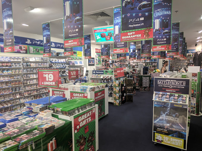 EB Games - St Clair